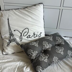 Paris Eiffel Tower White and Gray Pillow Set